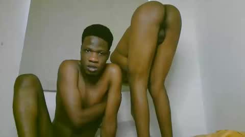 HASSAN online show from November 2025 10:49:02 AM