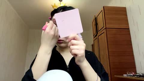 Mila online show from March 2026 05:14:02 AM