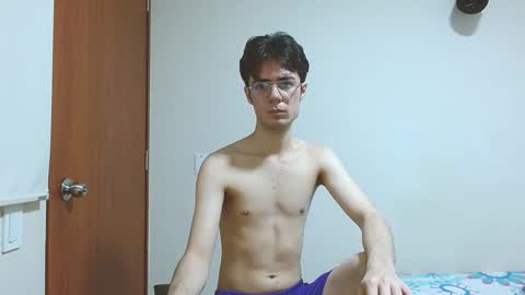 Snapshot of blakeshatter chatting on January 2025 02:44:01 PM blakeshatter online show from January 2025 02:44:01 PM