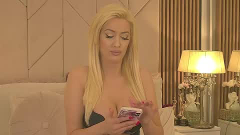 Snapshot of blanchesummer chatting on May 2026 09:36:01 AM Blanche online show from May 2026 09:36:01 AM