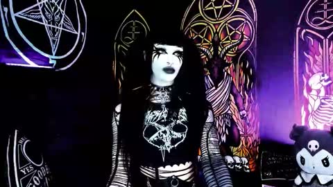   online show from November 2025 12:01:02 AM