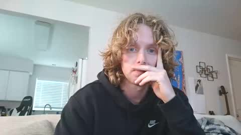 Blaze Thickwood online show from February 2026 09:11:02 PM