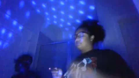 BLESSICA  EDDIE LOVE online show from April 2026 05:12:02 AM