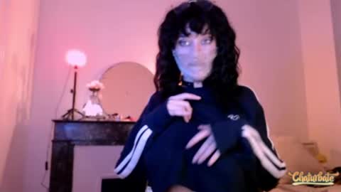 Cassandre online show from March 2025 08:21:01 PM