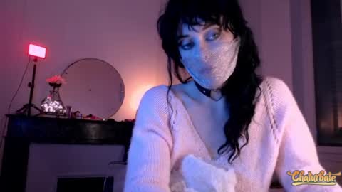 Cassandre online show from March 2025 08:20:02 PM