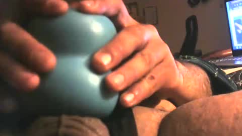 Snapshot of blizzard140097 chatting on January 2025 12:07:01 PM Oilyhardcock000 online show from January 2025 12:07:01 PM