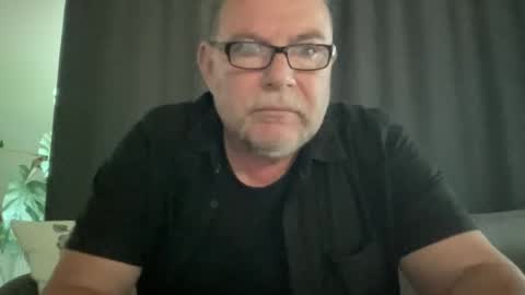 BlIdoL online show from May 2026 06:00:01 AM