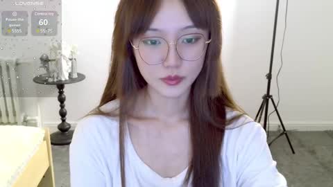 YoYo online show from December 2024 10:00:02 AM