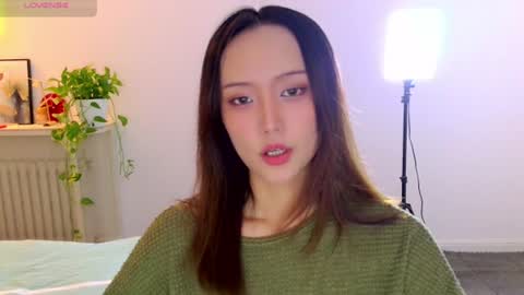 Snapshot of blon_kater chatting on June 2026 07:35:02 AM YoYo online show from June 2026 07:35:02 AM