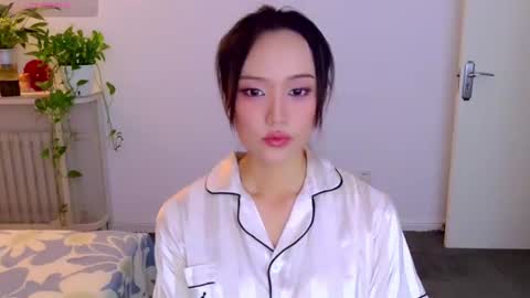 Snapshot of blon_kater chatting on July 2026 07:22:01 AM YoYo online show from July 2026 07:22:01 AM