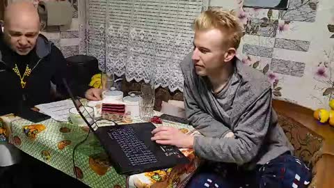 blond_boy69 online show from April 2026 06:59:02 PM