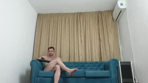 Snapshot of blond_god chatting on April 2026 01:08:01 AM Andreas online show from April 2026 01:08:01 AM