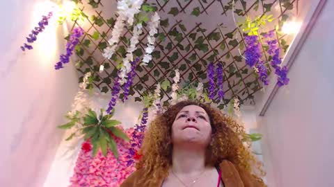 blonde_squirt_ online show from February 2026 09:47:02 AM