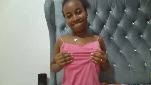 Snapshot of blondebarbiey chatting on February 2026 11:05:02 AM blonde online show from February 2026 11:05:02 AM