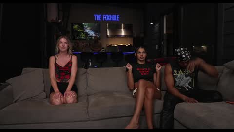 blondefoxsilverfox online show from October 2025 01:47:02 AM