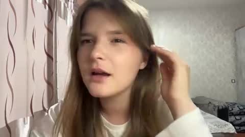 Snapshot of blondellbi chatting on July 2026 01:41:02 PM Eva online show from July 2026 01:41:02 PM
