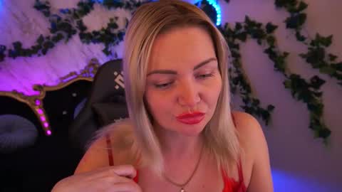 Blonde online show from October 2025 07:31:02 AM