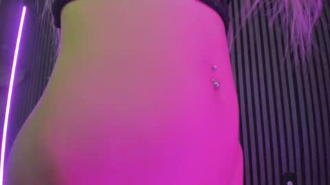 blondie_muller online show from February 2025 02:18:01 AM