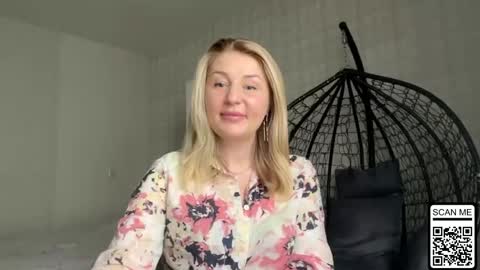 blondie_xoxoxo online show from April 2026 10:07:01 AM