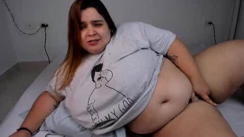 Snapshot of blondyliciousx chatting on July 2026 03:53:02 AM katartistic name online show from July 2026 03:53:02 AM