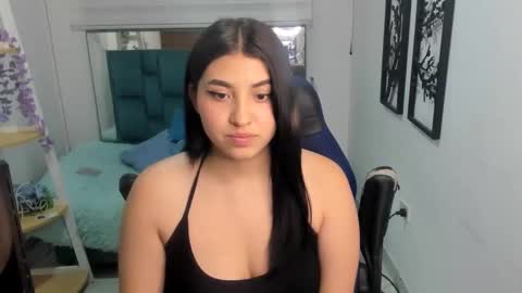 Snapshot of bloom_winxx chatting on February 2026 03:54:01 AM bloom_winxx online show from February 2026 03:54:01 AM