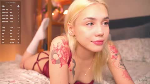 Adeline online show from November 2025 06:56:02 AM