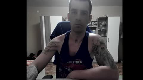 Snapshot of blue_eyed_wolf chatting on June 2026 07:04:02 PM Runaway online show from June 2026 07:04:02 PM