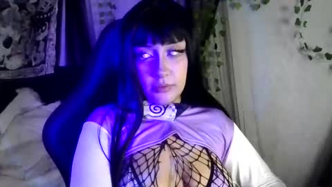 Snapshot of blue_katt chatting on November 2025 08:33:02 PM blue katt online show from November 2025 08:33:02 PM