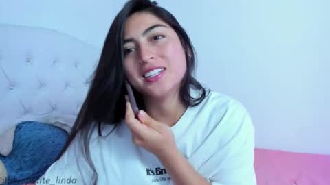 Linda  online show from March 2026 07:30:01 PM