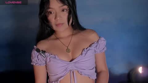 Blue online show from September 2025 05:01:02 AM