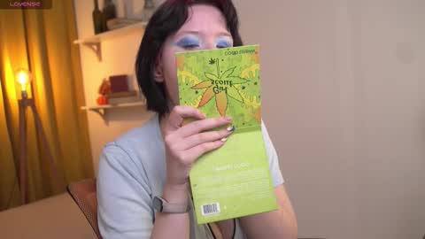 bluebeell online show from November 2025 09:28:01 PM