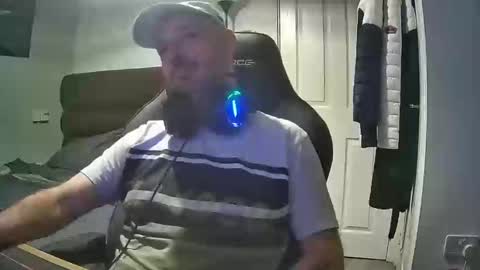 bluebirdflame1 online show from December 2024 09:51:01 PM