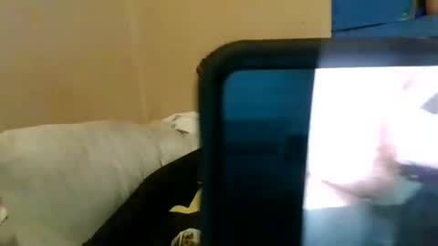 bluedemoneyes1986 online show from February 2025 04:08:02 AM