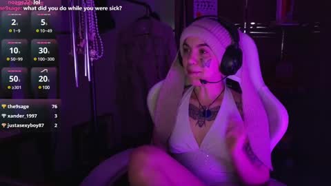 Snapshot of bluedweeb chatting on February 2025 08:06:02 AM Blue online show from February 2025 08:06:02 AM