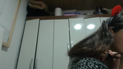 Snapshot of bluee_rose chatting on February 2025 12:40:02 AM rose online show from February 2025 12:40:02 AM