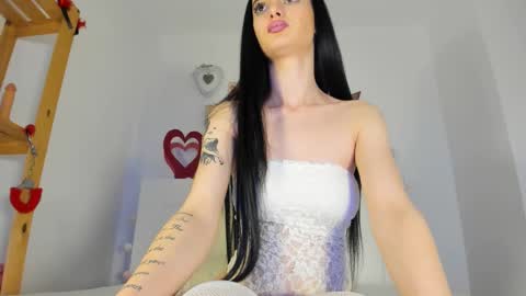 Snapshot of blueee_diamond chatting on March 2026 11:32:02 PM blueee_diamond online show from March 2026 11:32:02 PM