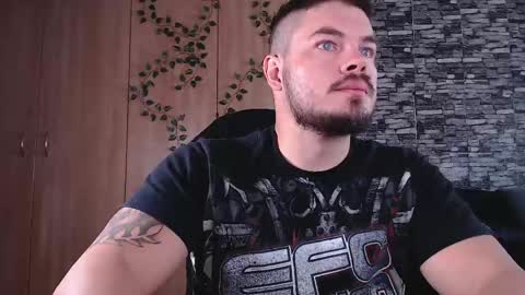Snapshot of blueeyeboy0 chatting on May 2026 07:37:01 AM blueeyeboy0 online show from May 2026 07:37:01 AM