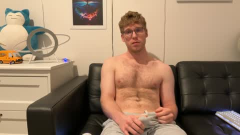 blueeyedtallguy online show from December 2024 07:20:01 AM