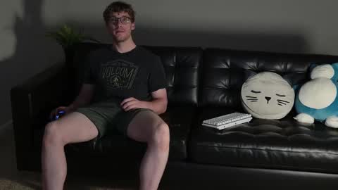 blueeyedtallguy online show from September 2025 02:11:02 AM