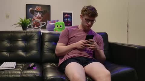 blueeyedtallguy online show from October 2025 01:13:01 AM