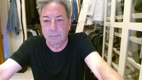 blueisles online show from December 2024 09:06:01 AM