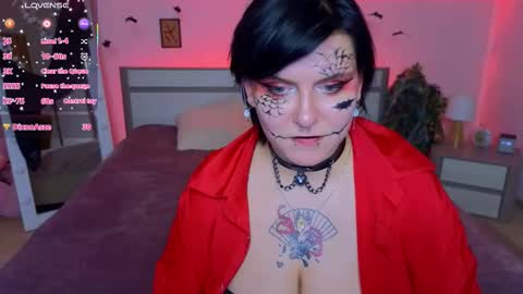 Hi my name is Lunaray online show from October 2025 11:11:01 AM