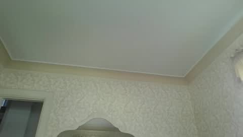 bluemoose70 online show from November 2025 04:17:02 PM