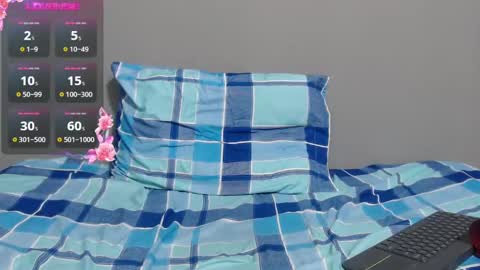 Violette 3 online show from December 2024 04:53:02 PM