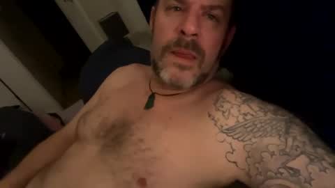 Snapshot of blueylouie8383 chatting on December 2024 04:50:02 AM Blueyloey online show from December 2024 04:50:02 AM