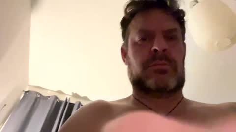 Snapshot of blueylouie8383 chatting on February 2025 02:29:02 AM Blueyloey online show from February 2025 02:29:02 AM