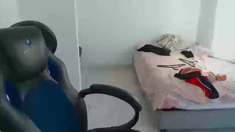  Hey guysI am BrendaWelcome my room online show from March 2026 09:19:02 PM