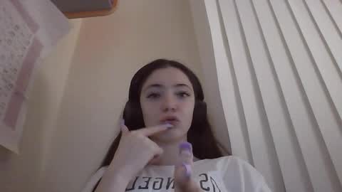 Snapshot of blushed_vita chatting on November 2025 07:34:01 PM blushed_vita online show from November 2025 07:34:01 PM