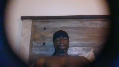 bluuthunder1914 online show from November 2025 06:49:01 AM