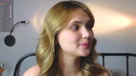 Erica online show from December 2024 11:14:02 PM